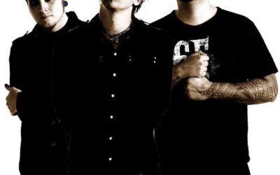 Post Apocalyptic Rock’n Burn mit „Dead and Desire“ und „A Place to Fall“