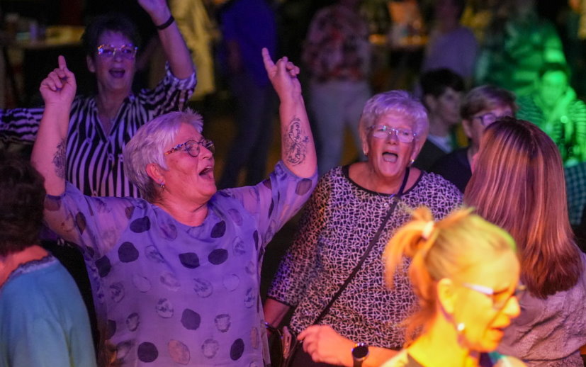 Partywochenende im Komplex | Jam Session, Retro Disco 60+ und Soundfete